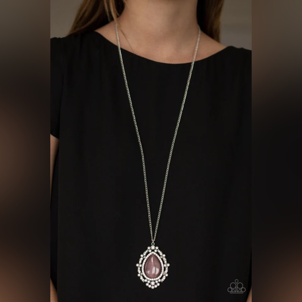 Chic Silver and Purple Pendant Necklace w/Matching Earrings